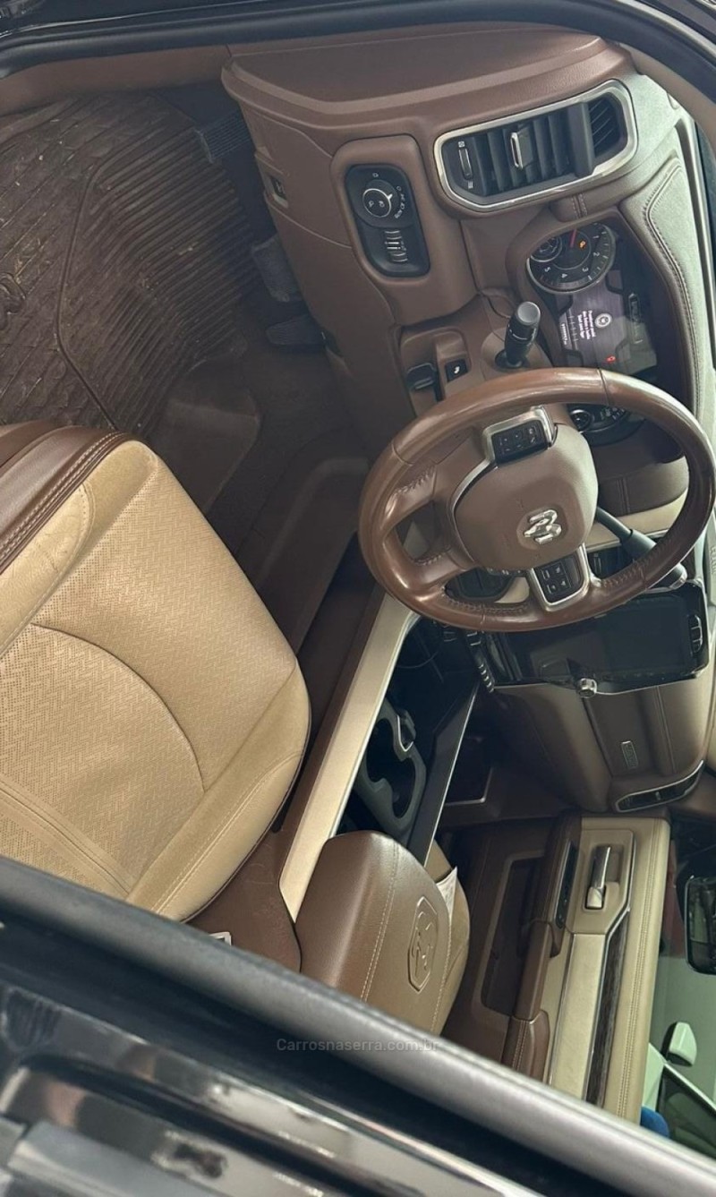 2500 LARAMIE 6.7 CD 4X4 TDI DIESEL 4P AUTOMÁTICA - 2020 - CARLOS BARBOSA
