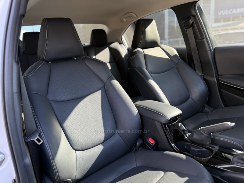 COROLLA 2.0 XEI 16V FLEX 4P AUTOMÁTICO - 2024 - PAROBé