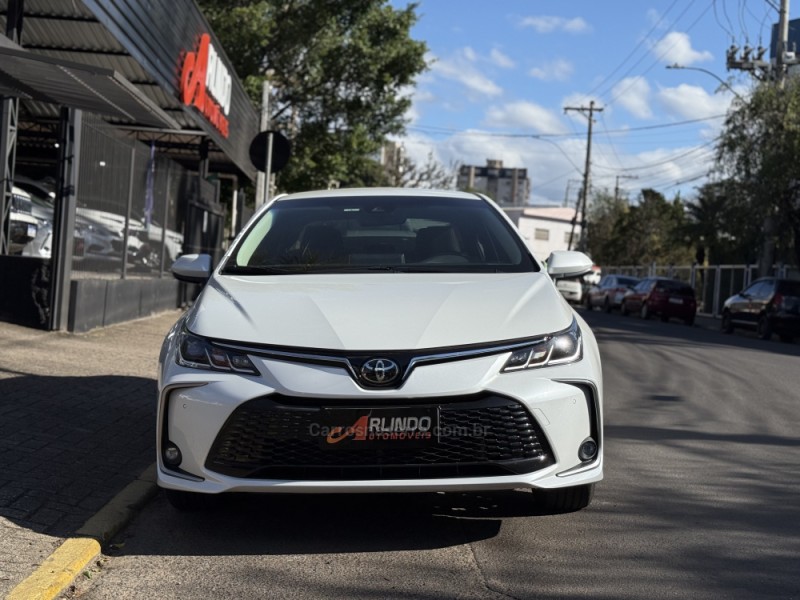 COROLLA 2.0 XEI 16V FLEX 4P AUTOMÁTICO - 2024 - PAROBé