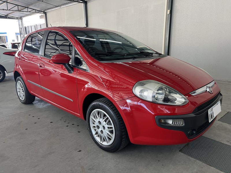 PUNTO 1.4 ATTRACTIVE 8V FLEX 4P MANUAL - 2015 - CAXIAS DO SUL