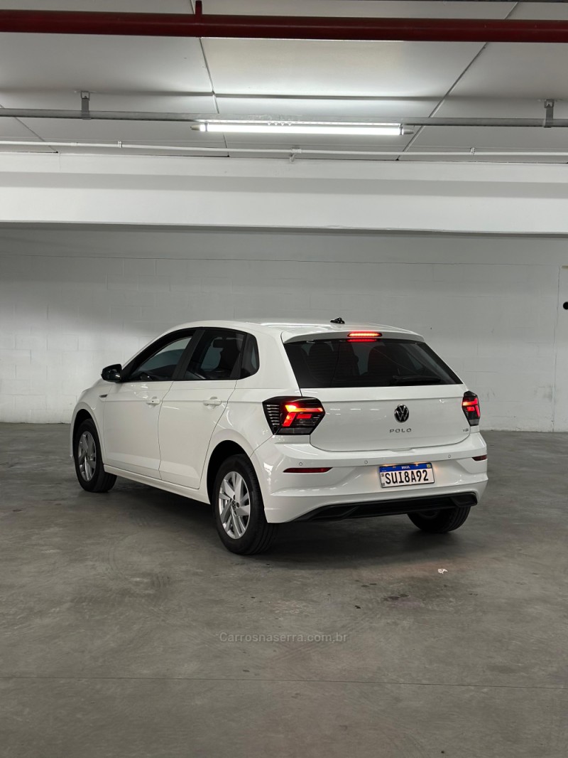 POLO 1.0 TSI COMFORTLINE 12V FLEX 4P AUTOMÁTICO - 2024 - CAXIAS DO SUL