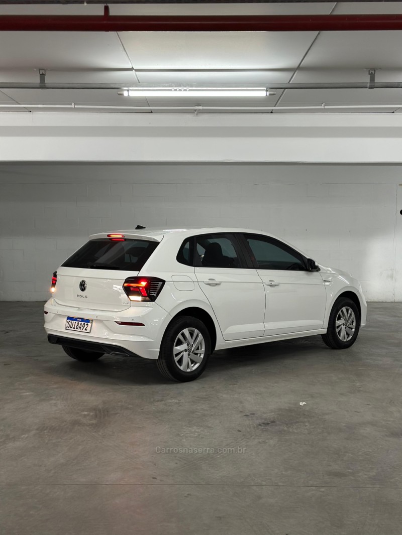 POLO 1.0 TSI COMFORTLINE 12V FLEX 4P AUTOMÁTICO - 2024 - CAXIAS DO SUL