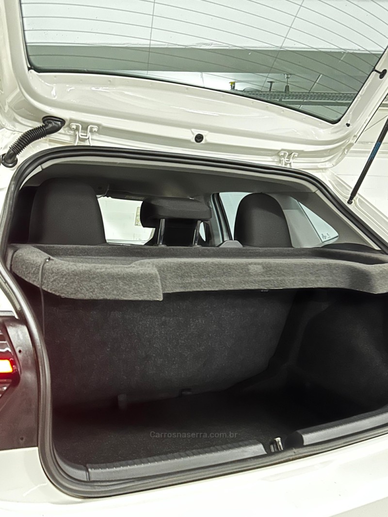 POLO 1.0 TSI COMFORTLINE 12V FLEX 4P AUTOMÁTICO - 2024 - CAXIAS DO SUL