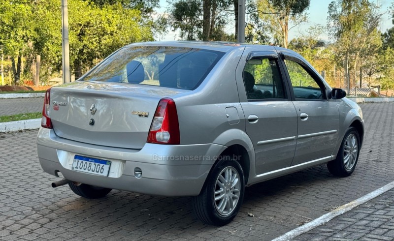 LOGAN 1.6 PRIVILÈGE 16V FLEX 4P MANUAL - 2008 - GUAPORé