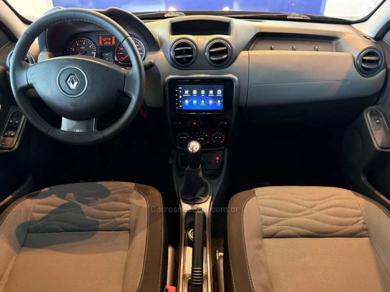 DUSTER 1.6 DYNAMIQUE 4X2 16V FLEX 4P MANUAL - 2013 - SãO LEOPOLDO