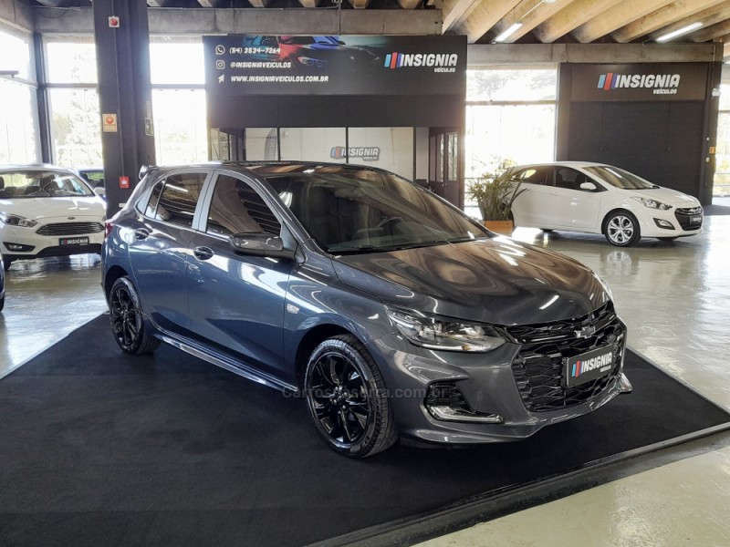 ONIX 1.0 HATCH RS 12V TURBO 4P AUTOMÁTICO - 2024 - CAXIAS DO SUL