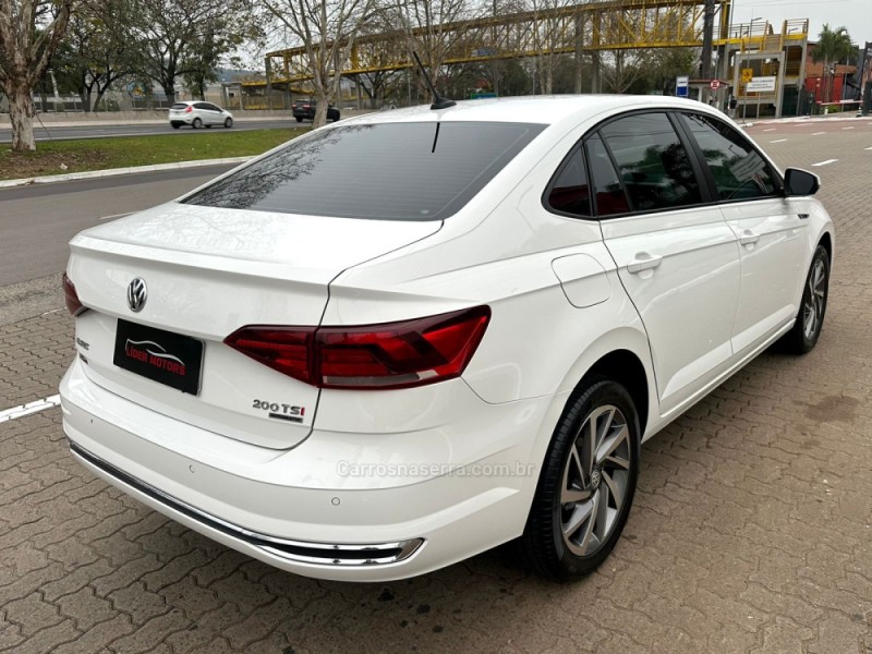 VIRTUS 1.0 200 TSI HIGHLINE AUTOMÁTICO - 2018 - ESTâNCIA VELHA