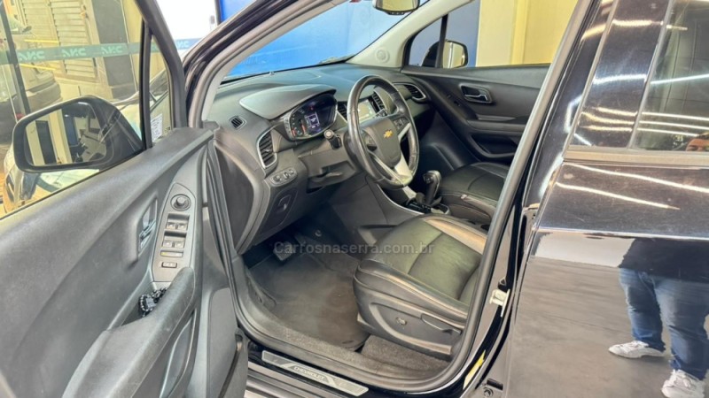 TRACKER 1.4 16V MIDNIGHT TURBO FLEX 4P AUTOMÁTICO - 2019 - LAJEADO