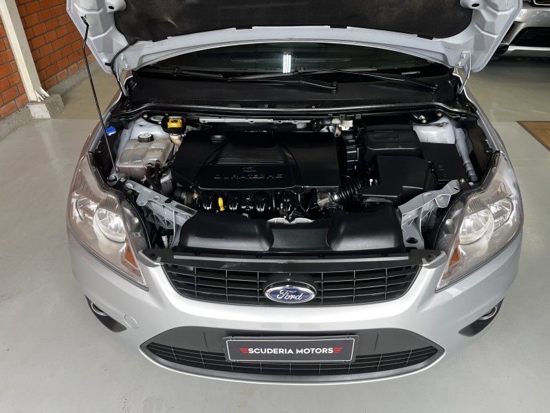 FOCUS 2.0 GLX 16V FLEX 4P MANUAL - 2011 - BENTO GONçALVES
