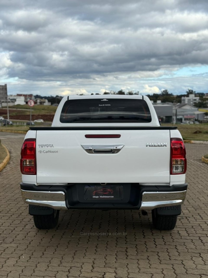 HILUX 2.8 SR 4X4 CD 16V DIESEL 4P AUTOMÁTICO - 2016 - LAJEADO