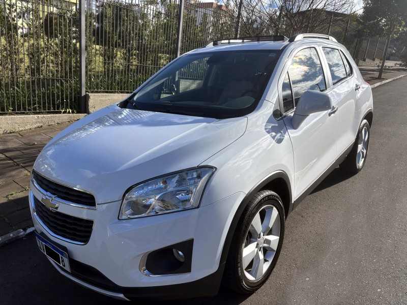 tracker 1.8 mpfi ltz 4x2 16v flex 4p automatico 2014 farroupilha