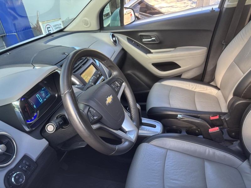 TRACKER 1.8 MPFI LTZ 4X2 16V FLEX 4P AUTOMÁTICO - 2014 - FARROUPILHA