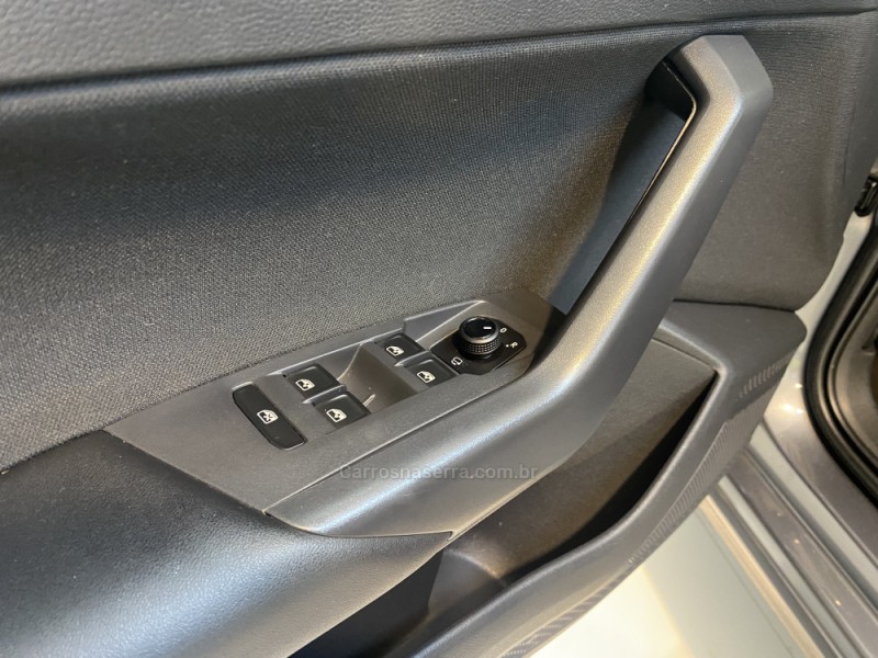 VIRTUS 1.0 200 TSI HIGHLINE AUTOMÁTICO - 2023 - BENTO GONçALVES