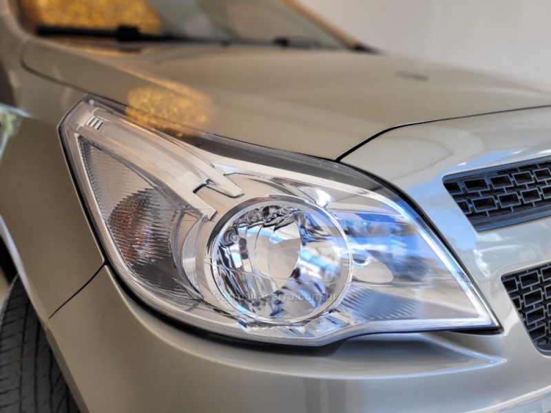 AGILE 1.4 MPFI LT 8V FLEX 4P MANUAL - 2011 - CANELA