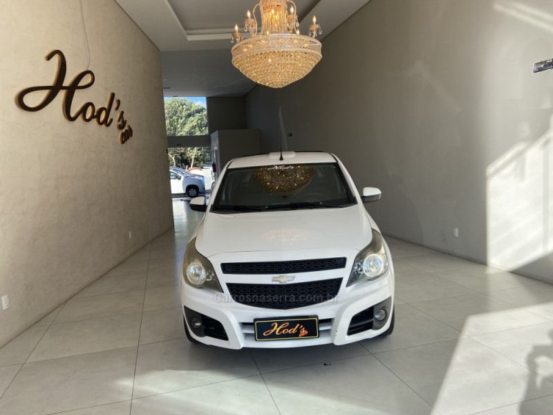 MONTANA 1.4 MPFI LS CS 8V FLEX 2P MANUAL - 2011 - CANELA