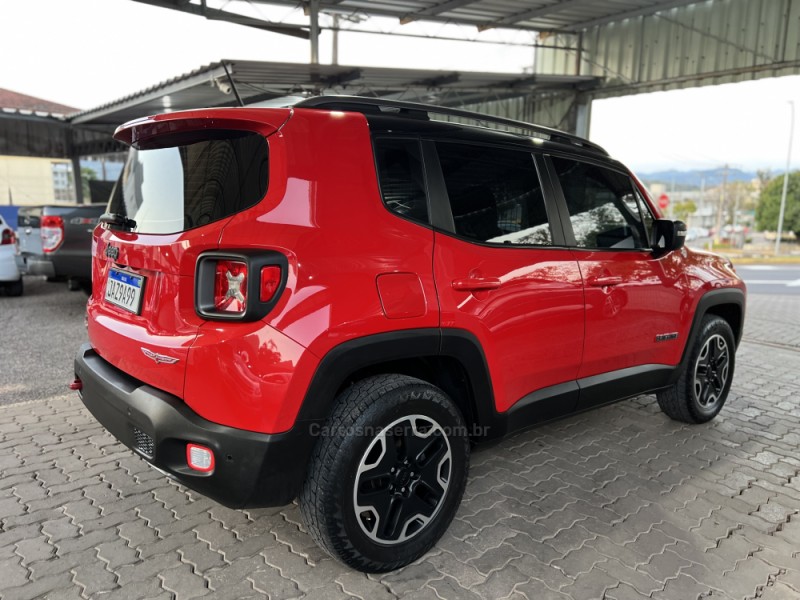 RENEGADE 2.0 16V TURBO DIESEL TRAILHAWK 4P 4X4 AUTOMÁTICO - 2016 - BOM PRINCíPIO