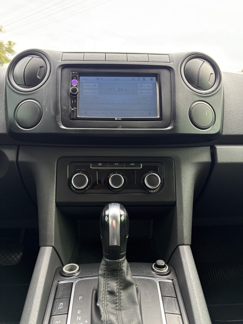 AMAROK 2.0 TRENDLINE 4X4 CD 16V TURBO INTERCOOLER DIESEL 4P AUTOMÁTICO - 2014 - GARIBALDI