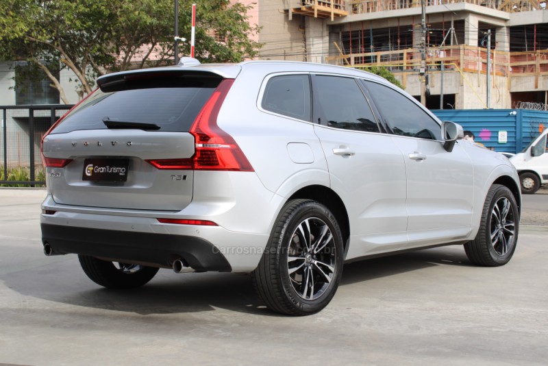 XC60 2.0 T5 MOMENTUM GASOLINA 4P AUTOMÁTICO - 2020 - CAXIAS DO SUL