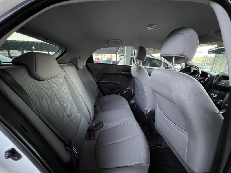 HB20 1.6 PREMIUM 16V FLEX 4P MANUAL - 2014 - BOM PRINCíPIO