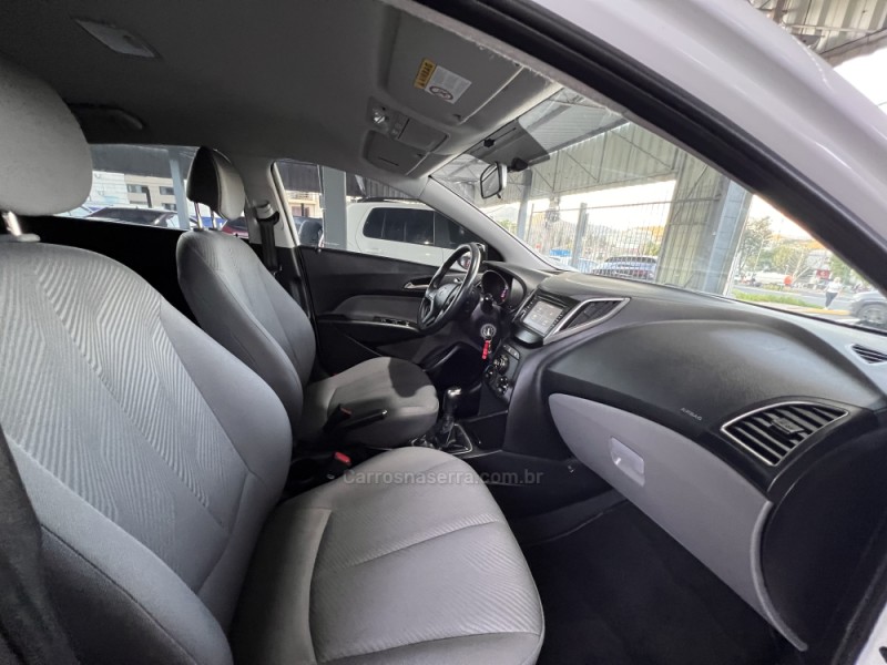 HB20 1.6 PREMIUM 16V FLEX 4P MANUAL - 2014 - BOM PRINCíPIO