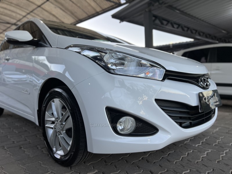 HB20 1.6 PREMIUM 16V FLEX 4P MANUAL - 2014 - BOM PRINCíPIO