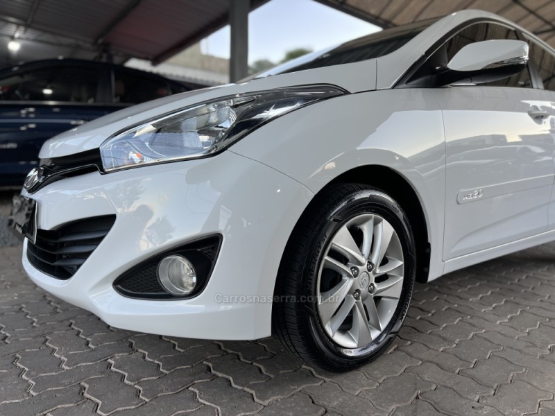 HB20 1.6 PREMIUM 16V FLEX 4P MANUAL - 2014 - BOM PRINCíPIO