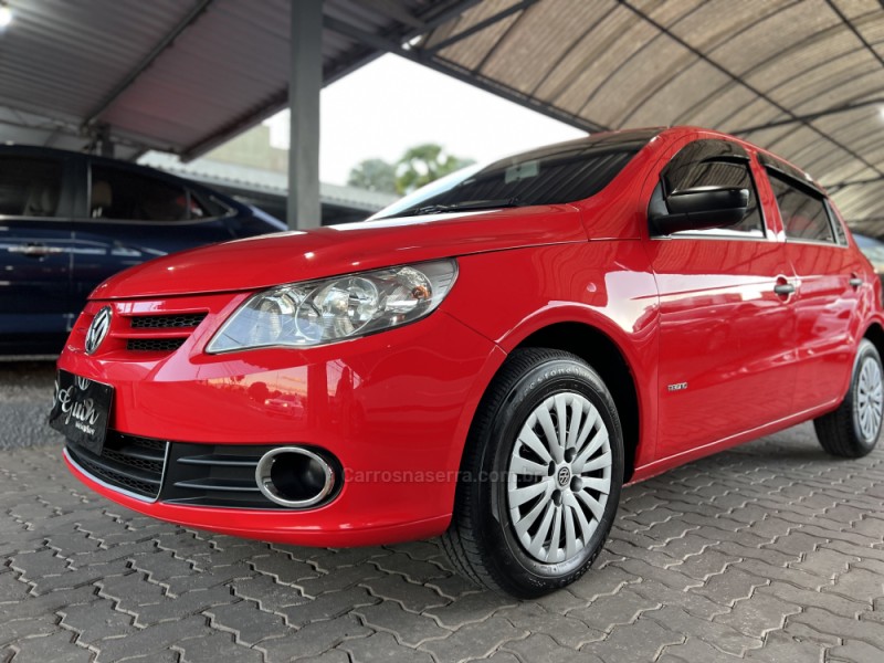 GOL 1.6 MI 8V FLEX 4P MANUAL G.V - 2011 - BOM PRINCíPIO
