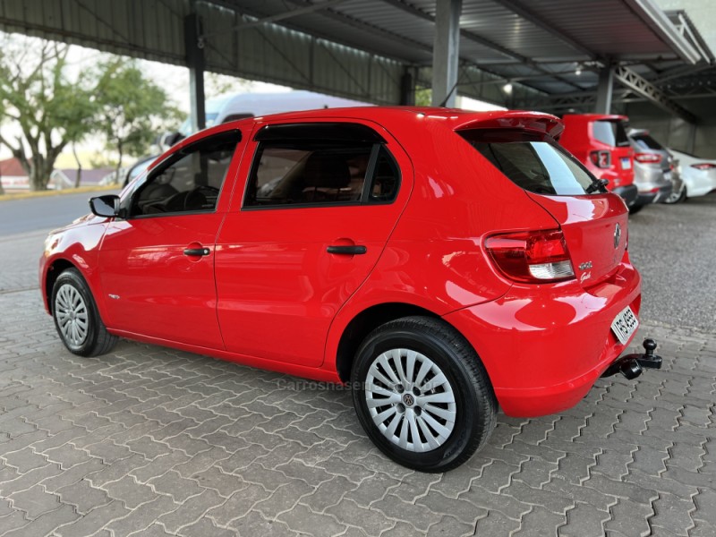 GOL 1.6 MI 8V FLEX 4P MANUAL G.V - 2011 - BOM PRINCíPIO