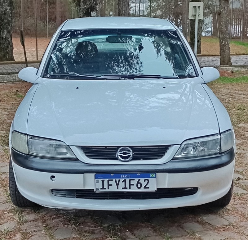 VECTRA 2.0 MPFI GLS 8V GASOLINA 4P MANUAL - 1997 - CAXIAS DO SUL