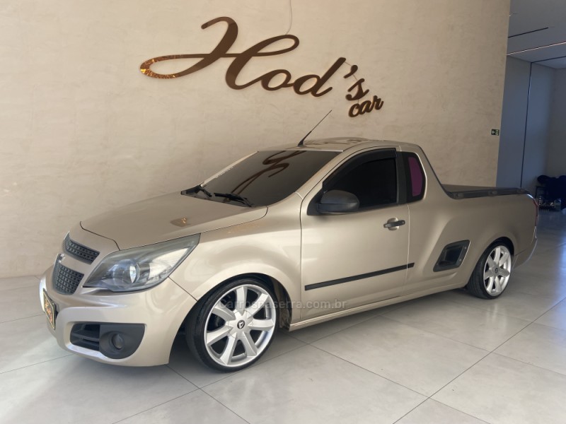 MONTANA 1.4 MPFI LS CS 8V FLEX 2P MANUAL - 2013 - CANELA