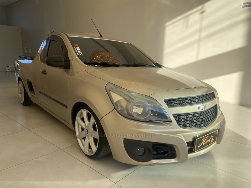 MONTANA 1.4 MPFI LS CS 8V FLEX 2P MANUAL - 2013 - CANELA