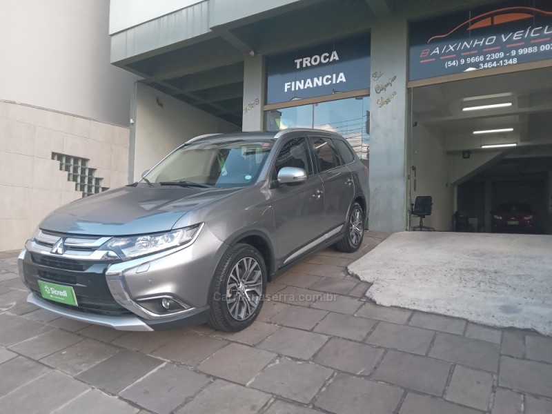 outlander 2.2 4x4 16v diesel 4p automatico 2018 garibaldi
