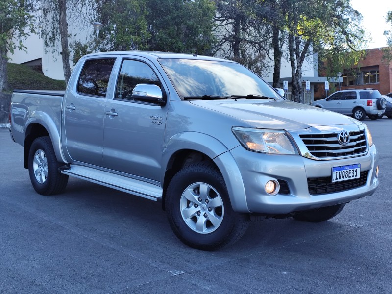 HILUX 2.7 SRV 4X2 CD 16V FLEX 4P AUTOMÁTICO - 2015 - CAXIAS DO SUL