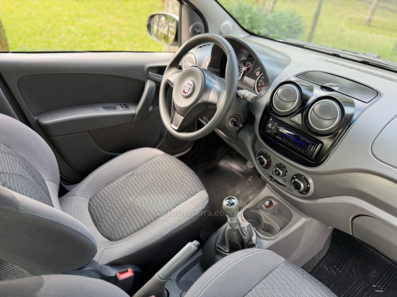 PALIO 1.0 MPI ATTRACTIVE 8V FLEX 4P MANUAL - 2016 - CARLOS BARBOSA