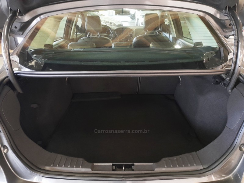 FOCUS 2.0 TITANIUM FASTBACK 16V FLEX 4P AUTOMÁTICO - 2018 - CAXIAS DO SUL