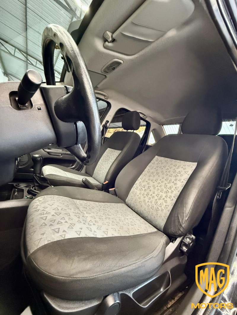 FIESTA 1.6 MPI TRAIL HATCH 8V FLEX 4P MANUAL - 2012 - CAXIAS DO SUL