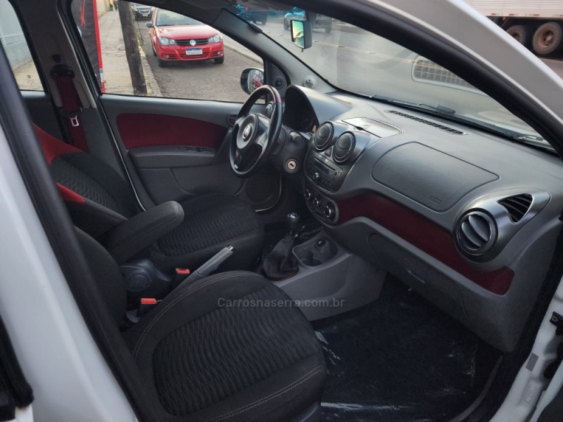 PALIO 1.6 MPI SPORTING 16V FLEX 4P MANUAL - 2015 - VACARIA