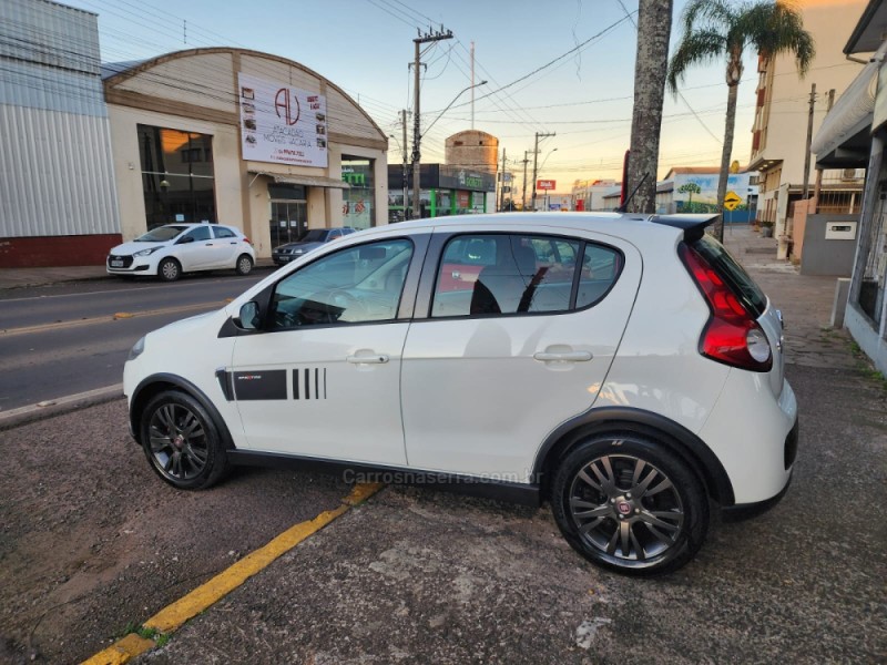 PALIO 1.6 MPI SPORTING 16V FLEX 4P MANUAL - 2015 - VACARIA