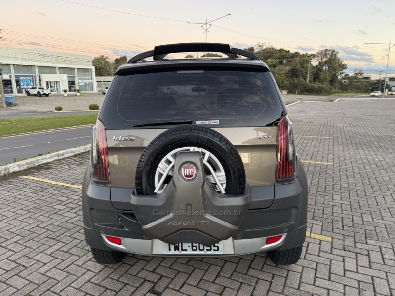 IDEA 1.8 MPI ADVENTURE 16V FLEX 4P MANUAL - 2015 - VERANóPOLIS