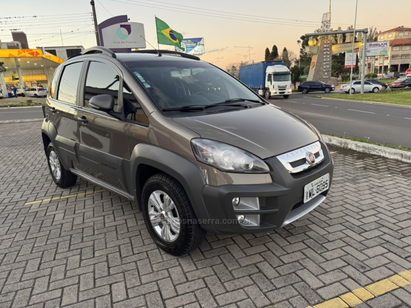 IDEA 1.8 MPI ADVENTURE 16V FLEX 4P MANUAL - 2015 - VERANóPOLIS