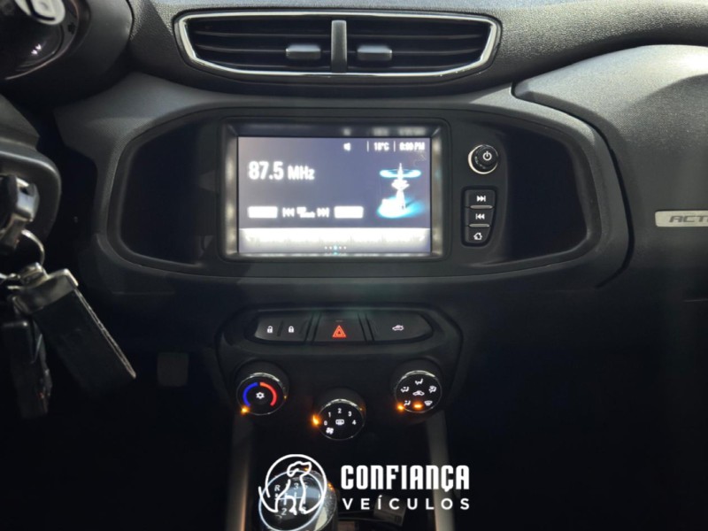 ONIX 1.4 MPFI ACTIV 8V FLEX 4P MANUAL - 2019 - BENTO GONçALVES