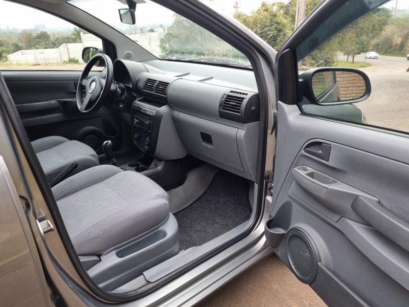 SPACEFOX 1.6 MI TREND 8V FLEX 4P MANUAL - 2008 - ARROIO DO MEIO