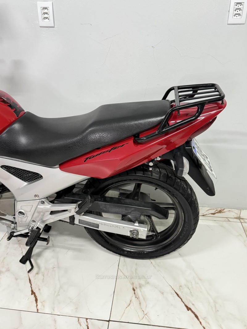 CBX 250 TWISTER  - 2008 - SAPIRANGA