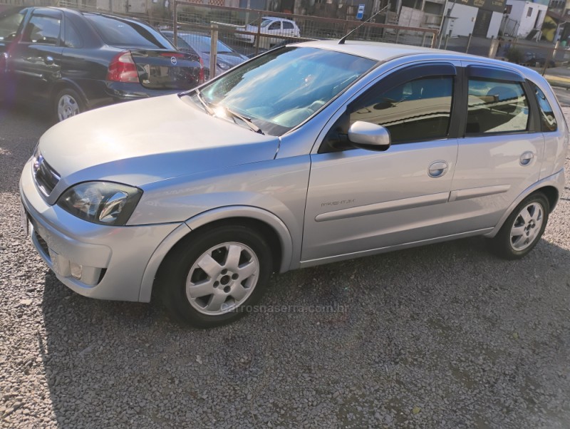 CORSA 1.4 MPFI PREMIUM 8V FLEX 4P MANUAL - 2008 - CAXIAS DO SUL