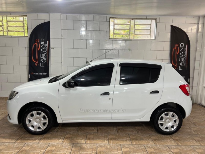 SANDERO 1.0 AUTHENTIQUE 16V FLEX 4P MANUAL - 2017 - BENTO GONçALVES