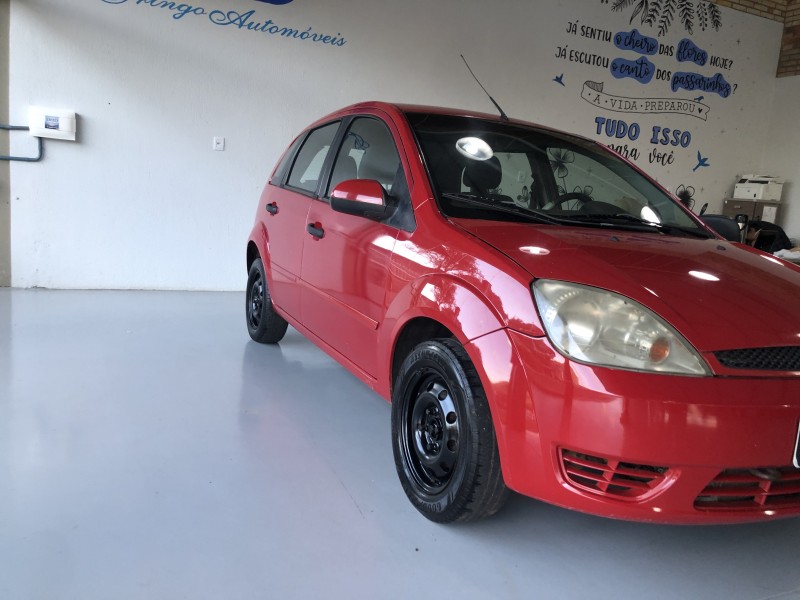 FIESTA 1.0 MPI SUPERCHARGER 8V GASOLINA 4P MANUAL - 2004 - VALE REAL