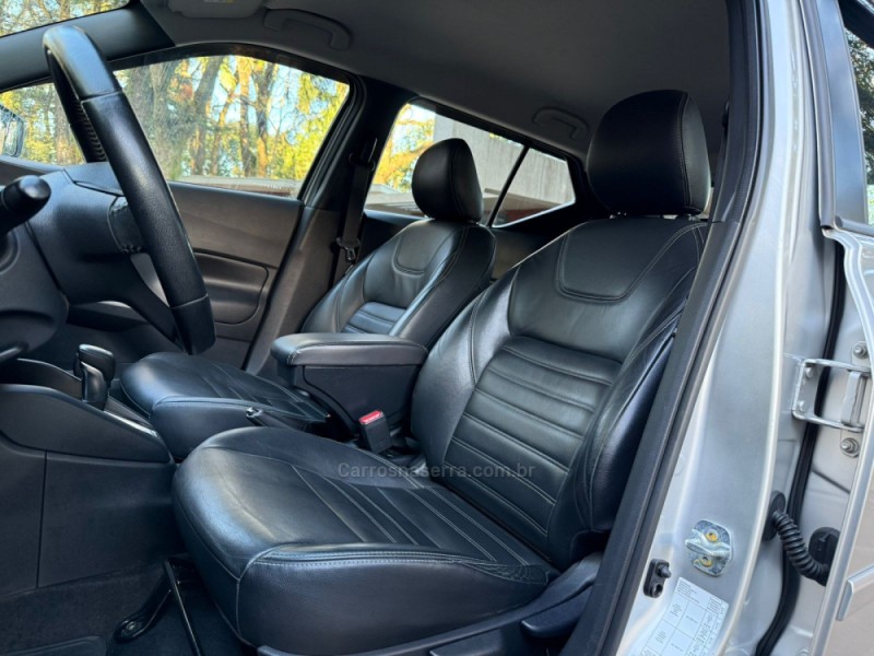KICKS 1.6 16V FLEX SV 4P XTRONIC - 2018 - DOIS IRMãOS