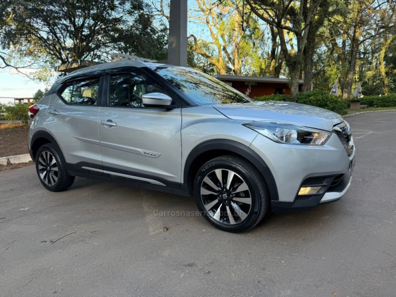 KICKS 1.6 16V FLEX SV 4P XTRONIC - 2018 - DOIS IRMãOS