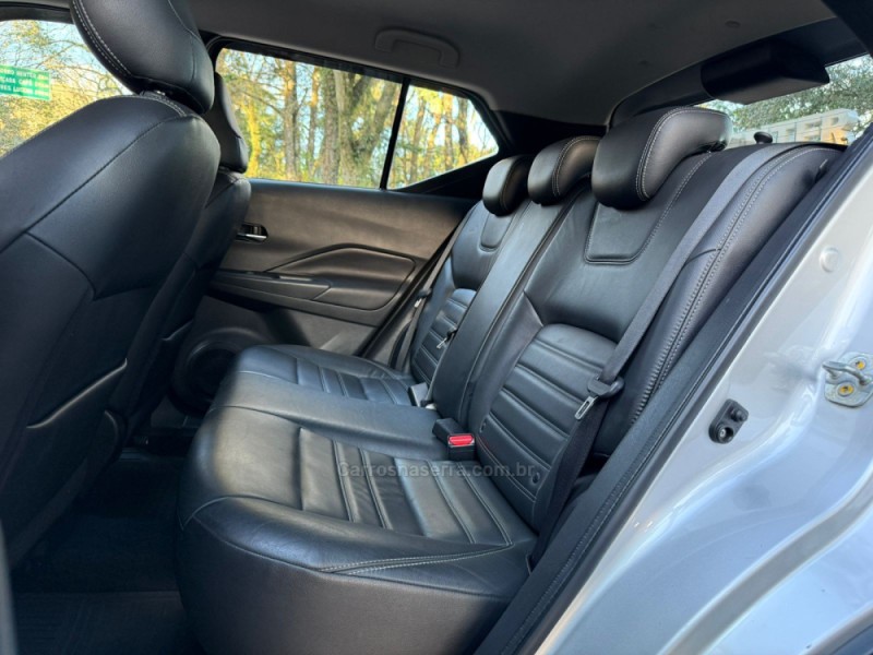 KICKS 1.6 16V FLEX SV 4P XTRONIC - 2018 - DOIS IRMãOS