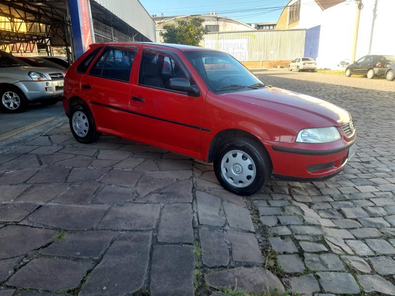 GOL 1.0 MI PLUS 8V GASOLINA 4P MANUAL G.III - 2000 - CAXIAS DO SUL